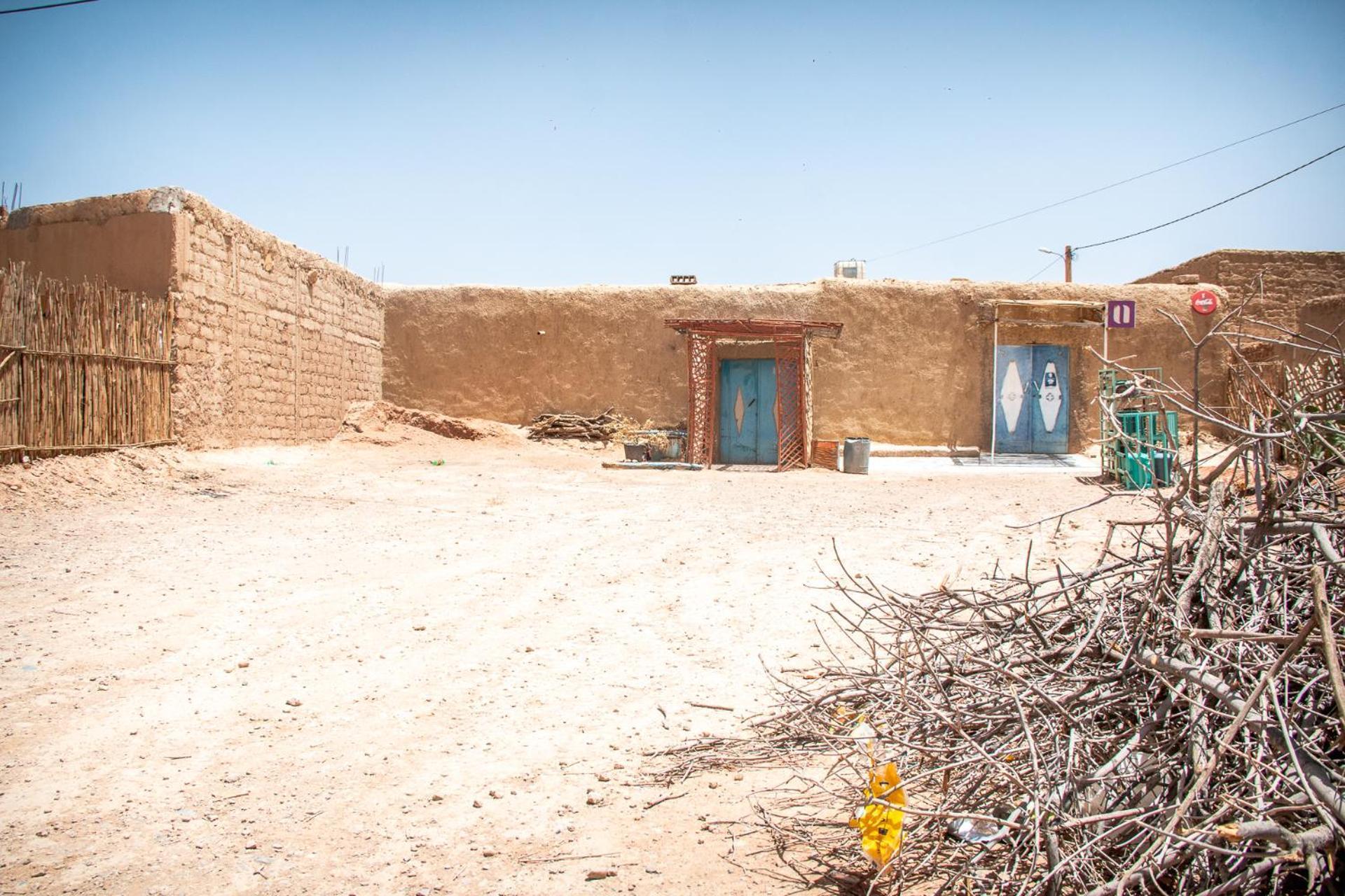 לינה וארוחת בוקר Tazouka Oasis Travel מראה חיצוני תמונה