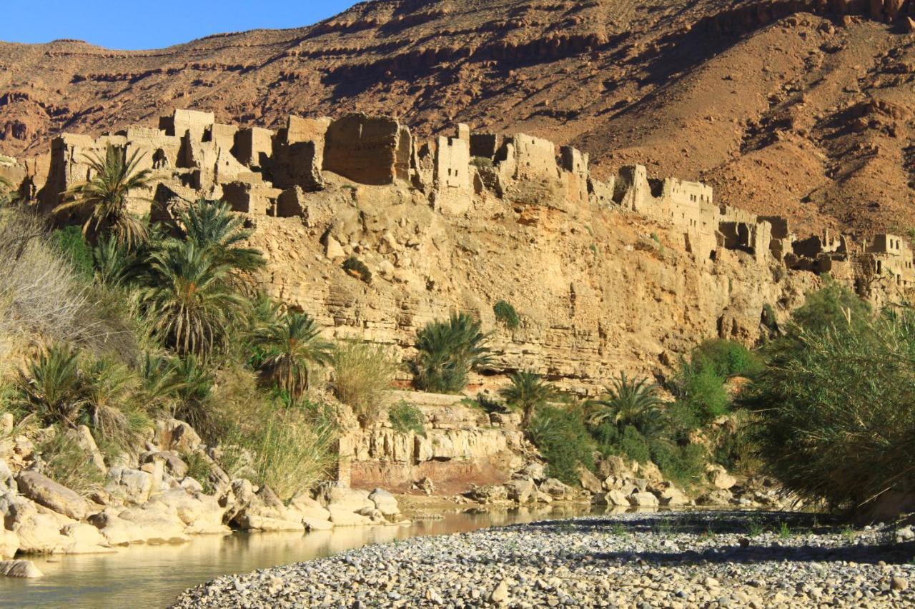 לינה וארוחת בוקר Tazouka Oasis Travel מראה חיצוני תמונה